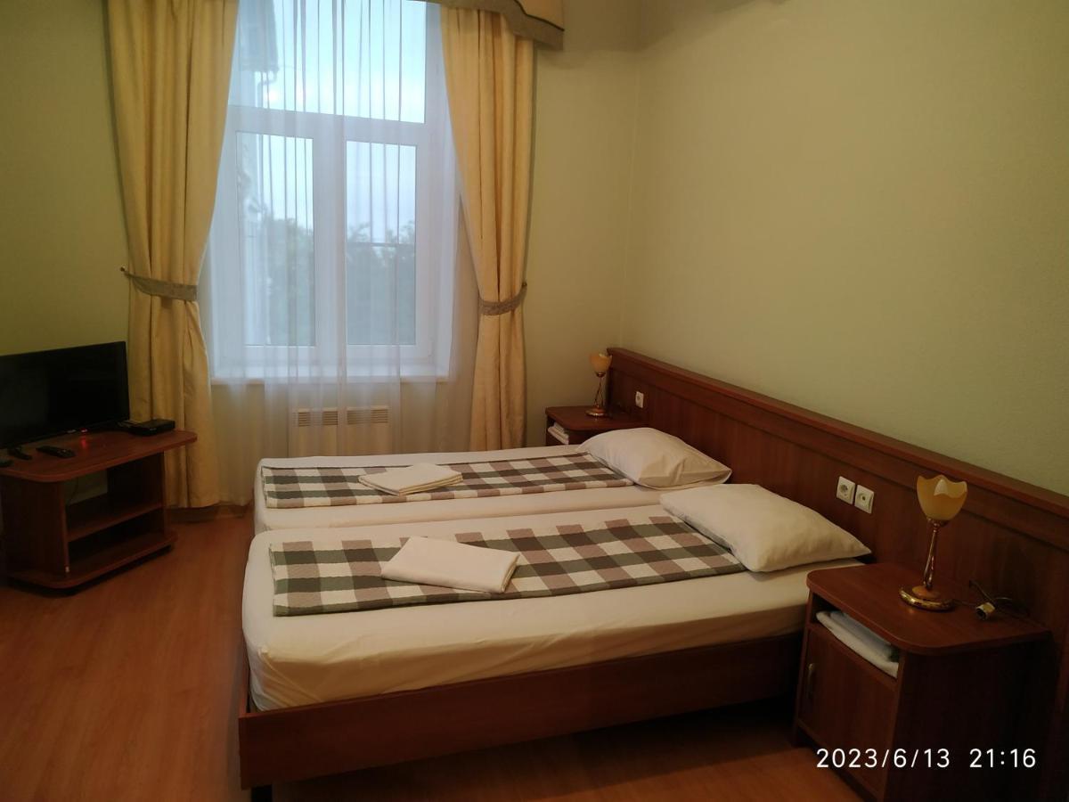 Бестужевский Дворик Gagra Exterior foto