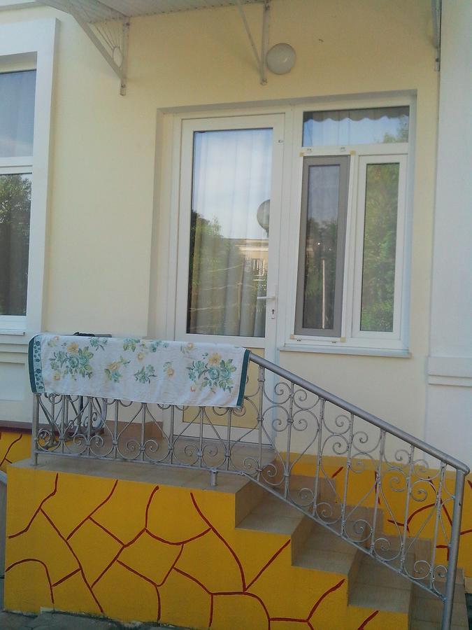 Бестужевский Дворик Gagra Exterior foto